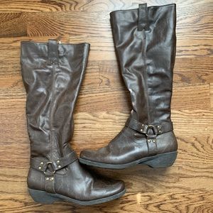 Brown leather A2 boots